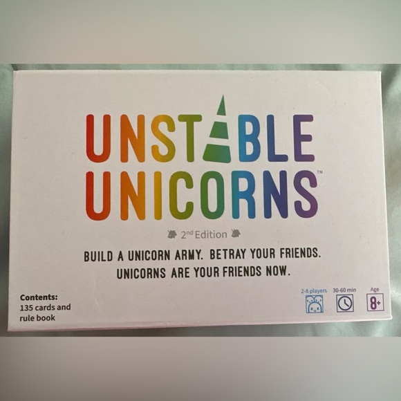 Unstable Unicorns Card Game - Picture 1 of 2